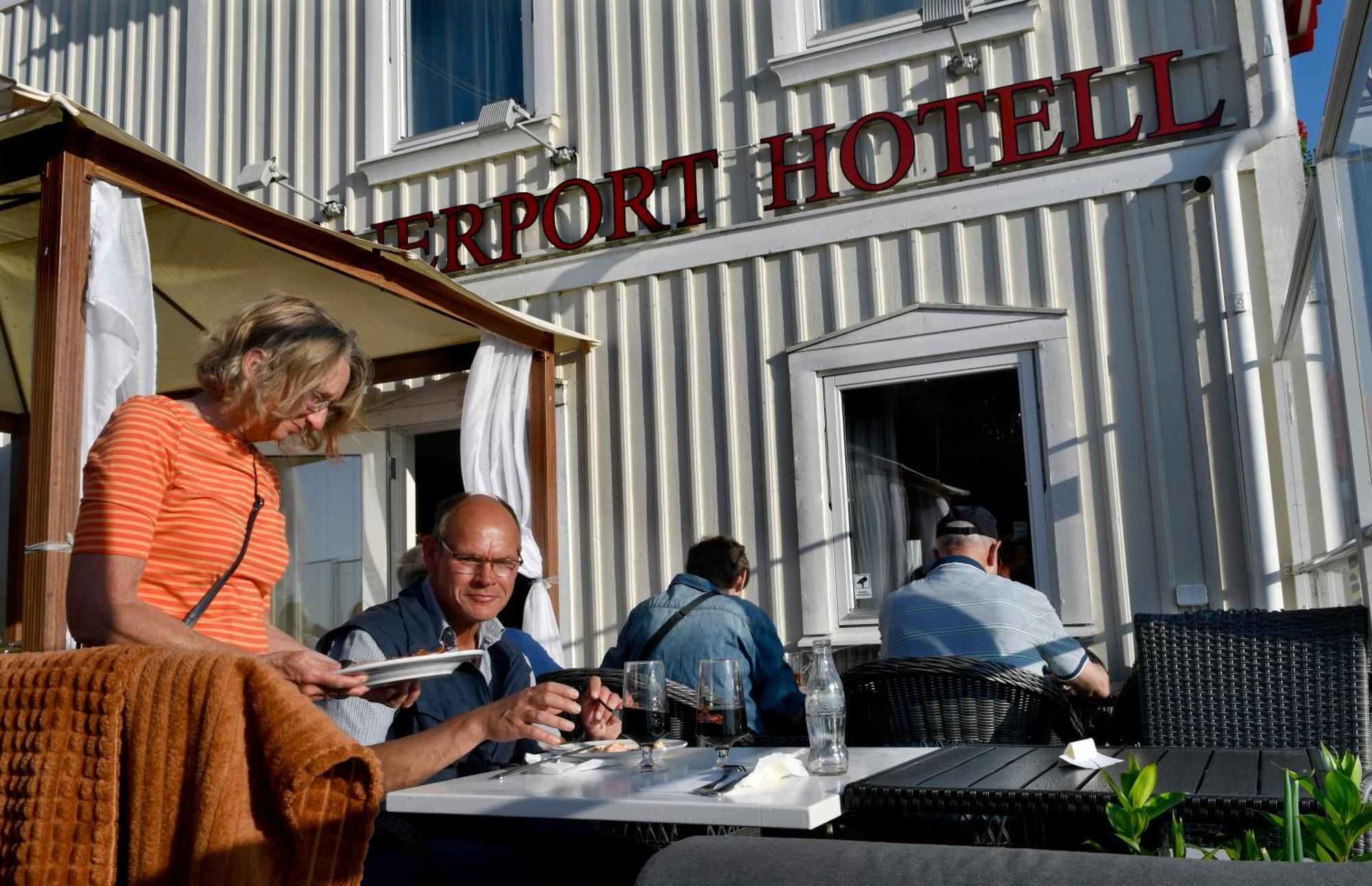 Vaenerport Lakefront Hotell Mariestad Εξωτερικό φωτογραφία