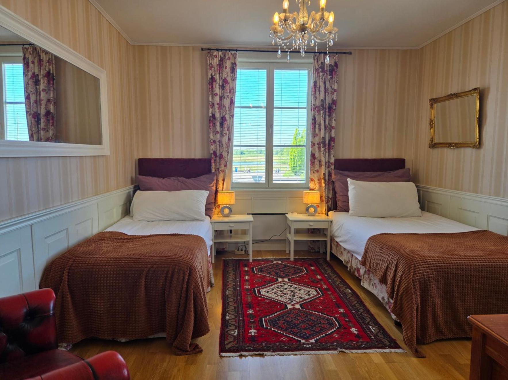 Vaenerport Lakefront Hotell Mariestad Εξωτερικό φωτογραφία