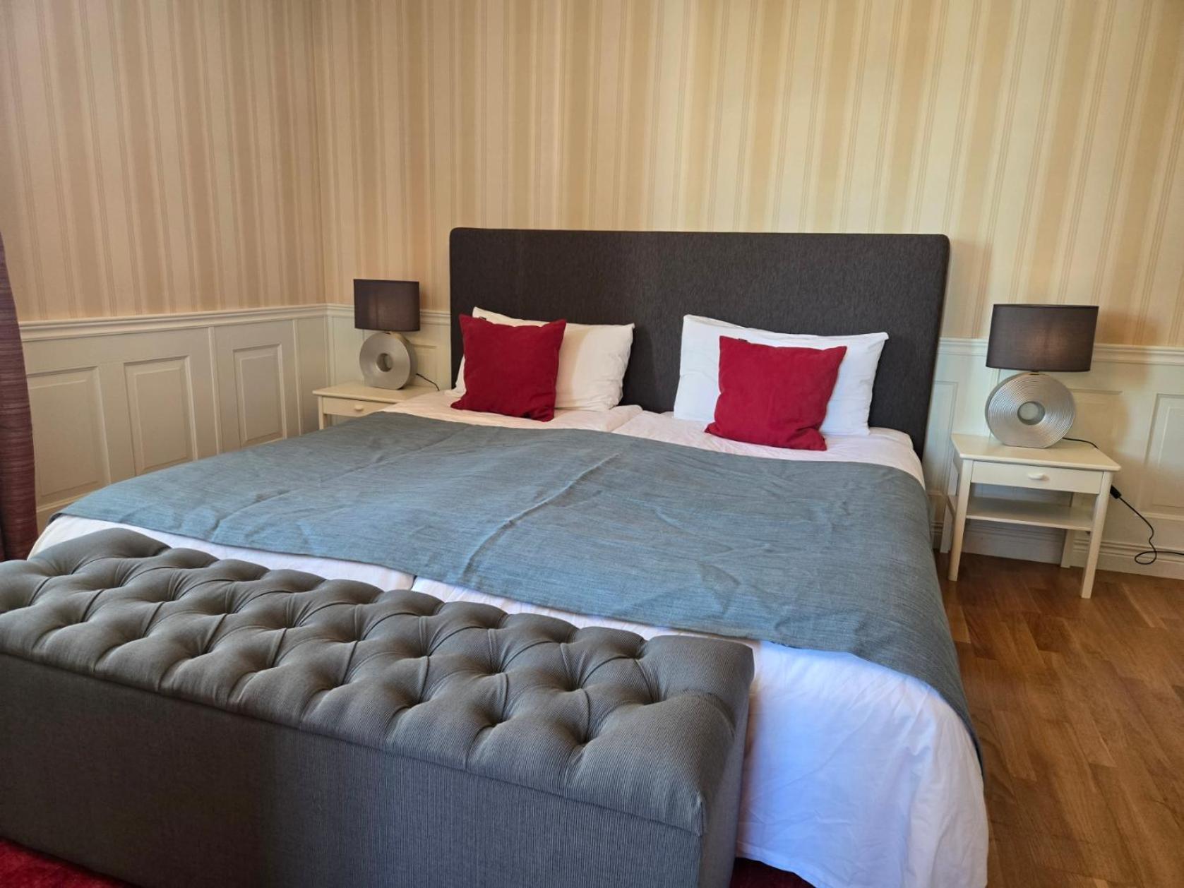 Vaenerport Lakefront Hotell Mariestad Εξωτερικό φωτογραφία